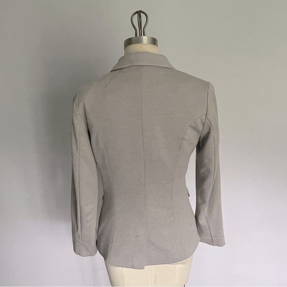 H&M Gray Blazer - Picture 2 of 8